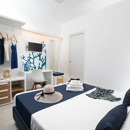 Coral Apartment *